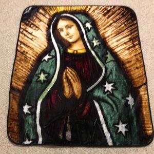 American Heritage Collection Blessed Mary Throw, 50" x 60"